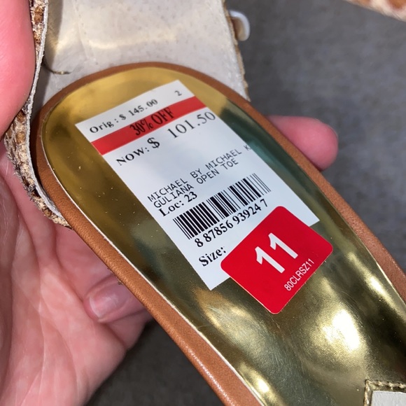 MICHAEL Michael Kors Guiliana Open Toe Pump - Picture 6 of 8